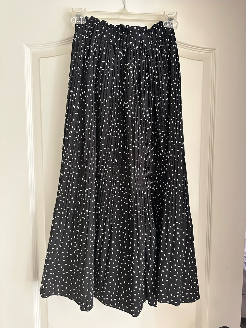 Black Polka Dot Pleated Midi Skirt